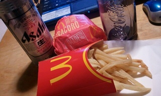 マクドのトマトクリームグラコロ!清水の舞台から飛び降りたぜw